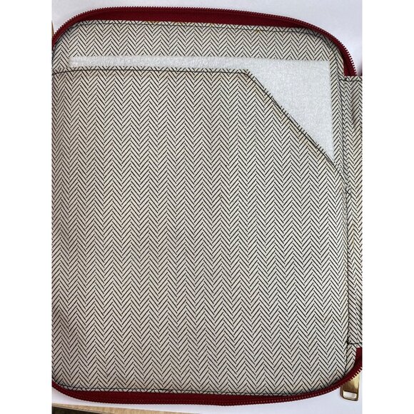 Steve Madden Red Faux Leather Glossy Zippered Tablet Case With Gold Logo Plate - Picture 9 of 14